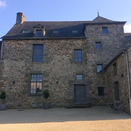Chambre Independante Au Manoir De La Celinais Cote Cour Saint-Aubin-du-Cormier المظهر الخارجي الصورة